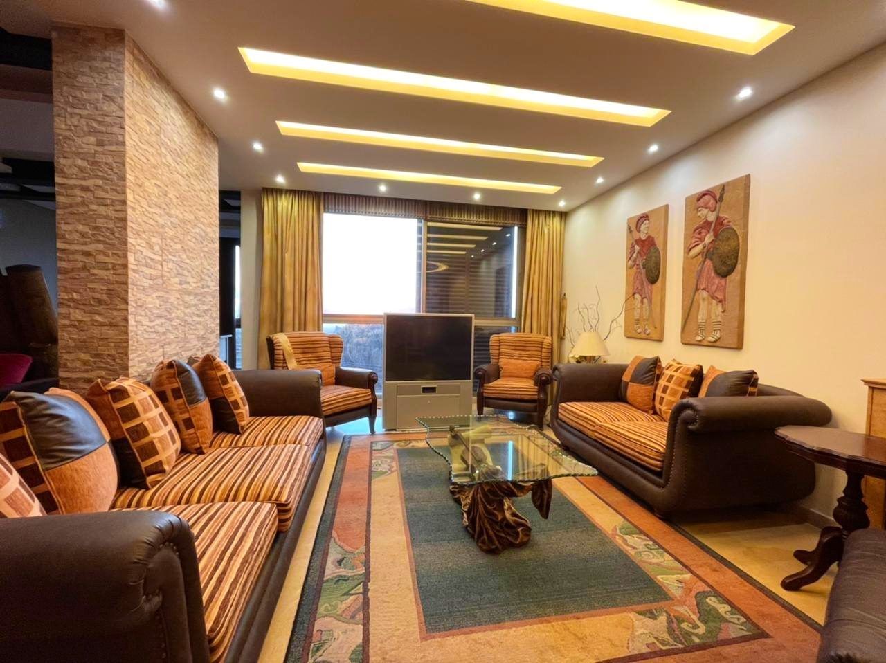 Ref (TK59.A.411)Luxury furnished apart for sale in Ain Saade
177m 
1st floor
3 bedrooms (2 bedrooms now + sitting)
3 bathrooms + maid bathroom 
Living room
Dining room
Kitchen (kettler - German brand)
Open sea view 
Ac in all rooms
Very well maintained 
Maid room
Chauffage 
Cave
2 parkings (1 underground) 
Price: 265000 $ + commission 

Brokerage fees: 2.5 % in case of selling / 1 month rental value in case of rent. 

For more info, kindly contact us on 71 66 55 71 / 71 788 178 or message us on WhatsApp with your full name and the reference number of the property and we will contact you the soonest.

I SOLD is a member of the Real Estate Syndicate of Lebanon (REAL)

I SOLD (Lebanon), Zalka Highway, Zalka 690 Bld. 6th Floor

شقة فاخرة ومفروشة للبيع في عين سعادة
المساحة: 177 متراً مربعاً
الطابق الأول
3 غرف نوم (حالياً غرفتان + غرفة جلوس)
3 حمامات + حمام للخادمة
غرفة معيشة
غرفة طعام
مطبخ (ماركة Kettler الألمانية)
إطلالة بحرية مفتوحة
نظام تكييف في جميع الغرف
حالة ممتازة وصيانة جيدة جداً
غرفة خادمة
نظام تدفئة (شوفاج)
غرفة تخزين (قبو)
موقفان للسيارات (أحدهما تحت الأرض)
السعر: 265,000 دولار + عمولة

رسوم الوساطه في حاله البيع ٢٫٥ ٪ وقيمة شهر في حالة الإيجار 

للمزيد من المعلومات، يرجى الاتصال بنا على  (71788178)(96171665571+) أو مراسلتنا على الواتساب مع الإسم الكامل والرقم المرجعي للعقار وسنتواصل معك في أقرب وقت

شركة  ( أي سولد )  عضو في نقابه الوسطاء والاستشاريين العقاريين في لبنان	 